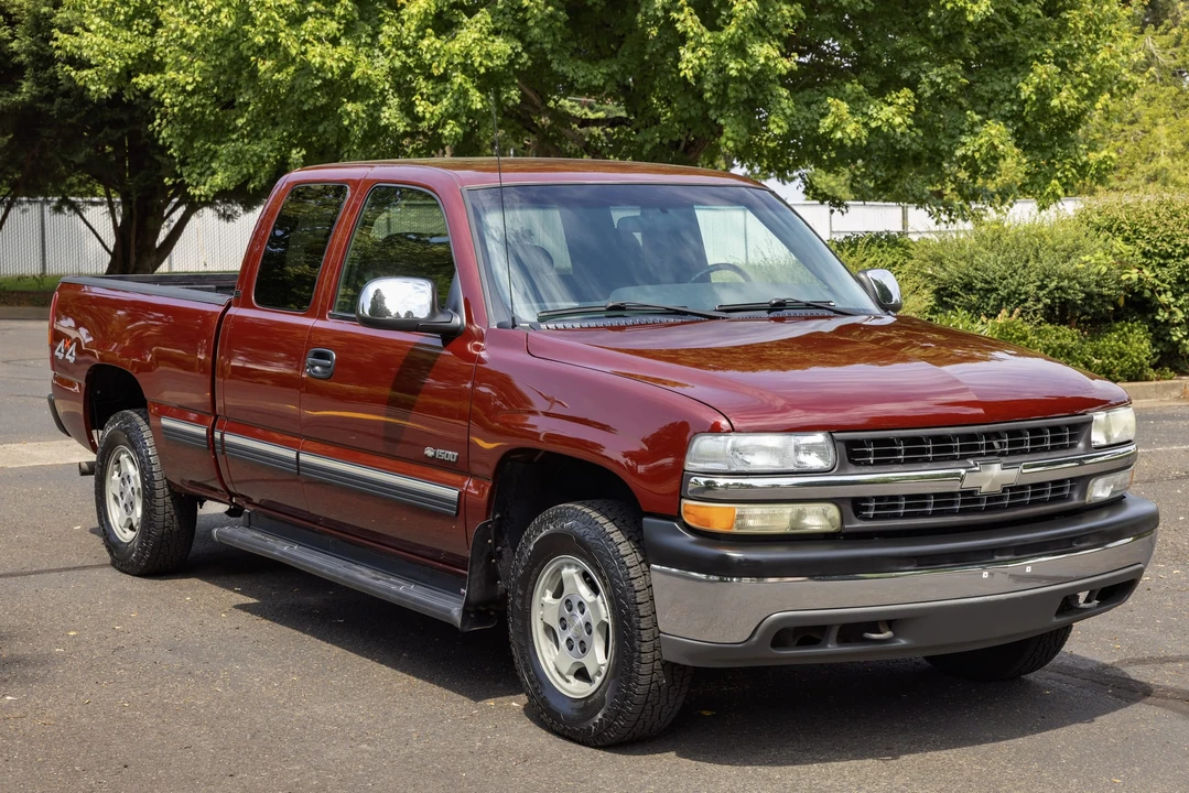 2002 Chevrolet Silverado 1st Gen - Image 8 of 31