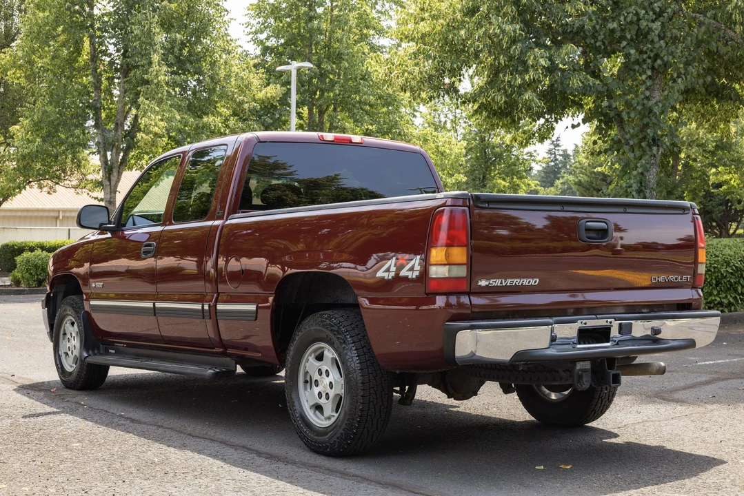 2002 Chevrolet Silverado 1st Gen - Image 18 of 31