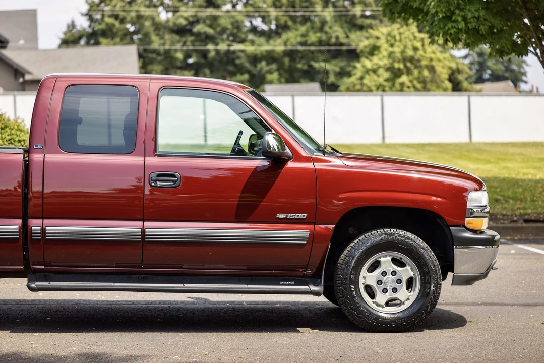 2002 Chevrolet Silverado 1st Gen - Image 24 of 31