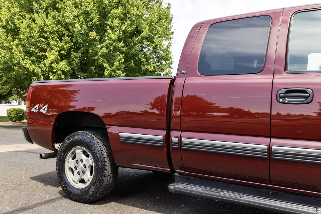 2002 Chevrolet Silverado 1st Gen - Image 25 of 31