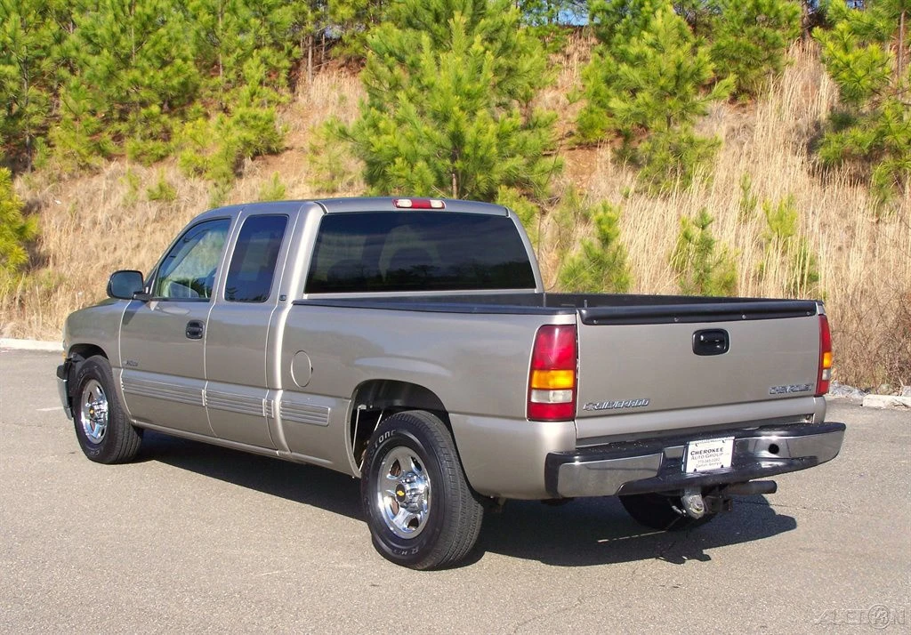 2002 Chevrolet Silverado 1st Gen - Image 2 of 21