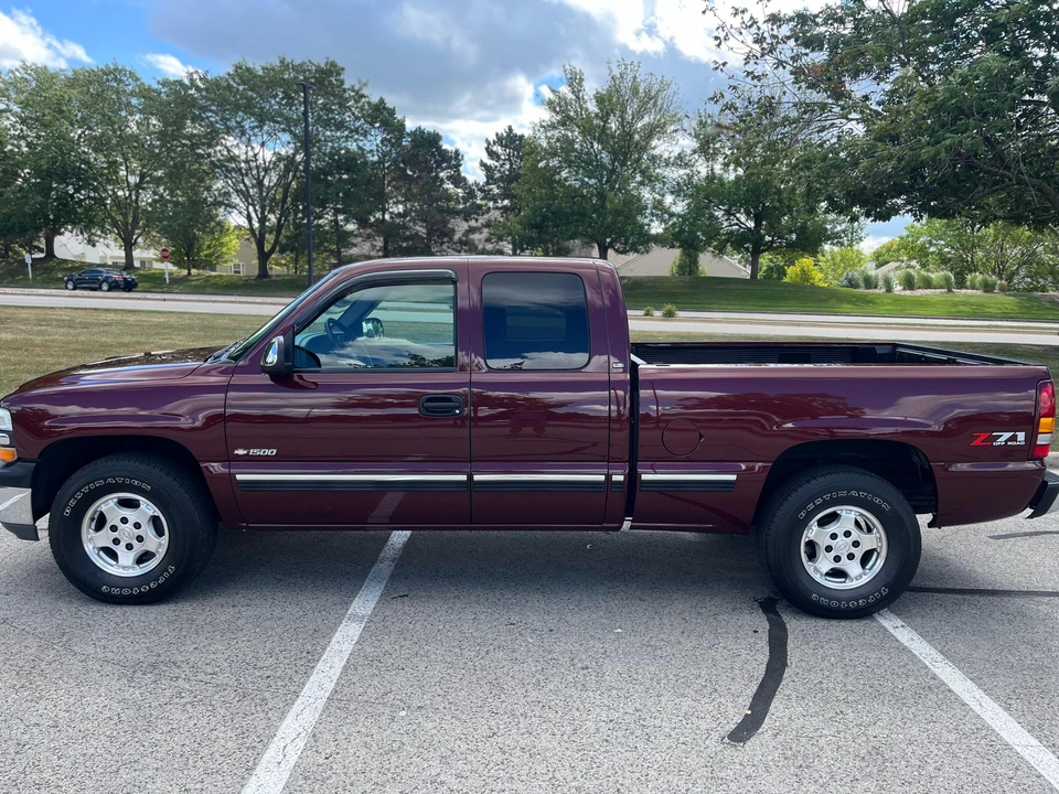 2002 Chevrolet Silverado 1st Gen - Image 12 of 31