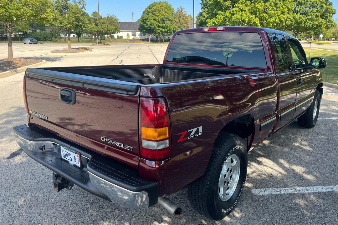 2002 Chevrolet Silverado 1st Gen - Image 5 of 31