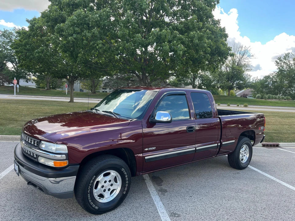 2002 Chevrolet Silverado 1st Gen - Image 9 of 31