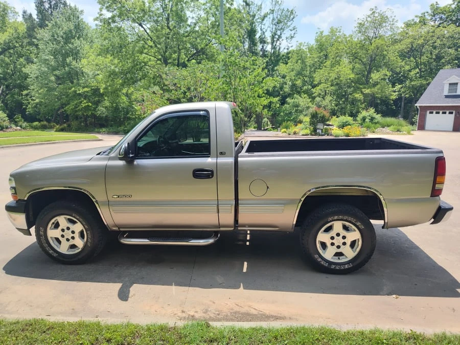2002 Chevrolet Silverado 1st Gen - Image 6 of 17