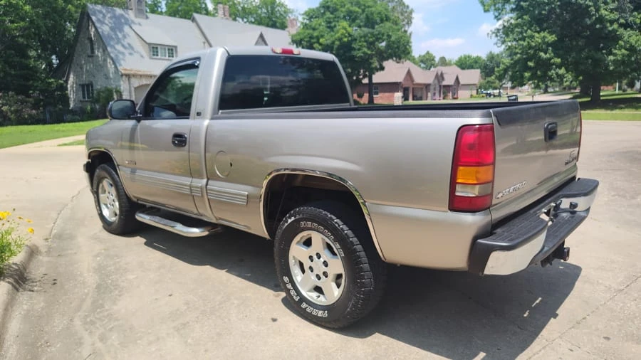 2002 Chevrolet Silverado 1st Gen - Image 3 of 17