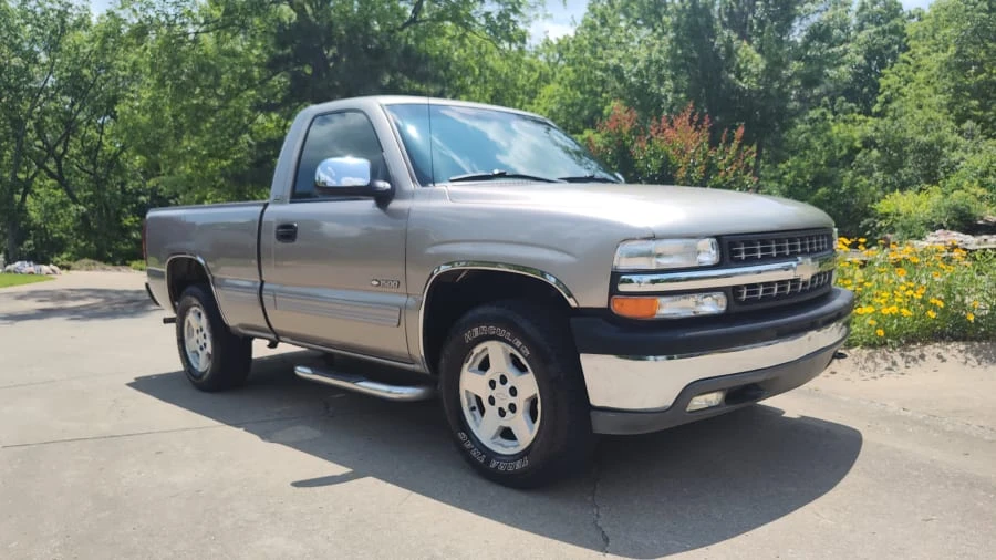 2002 Chevrolet Silverado 1st Gen - Image 8 of 17