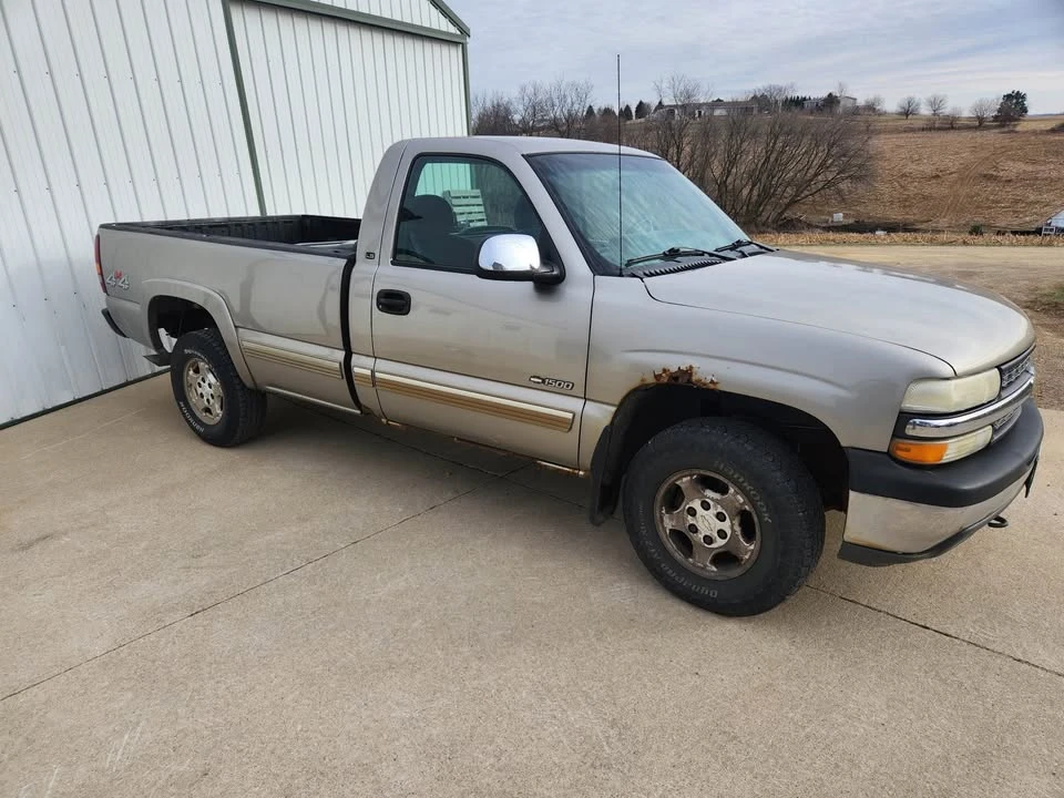 2002 Chevrolet Silverado 1st Gen - Image 2 of 6