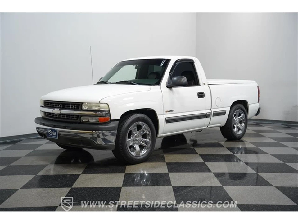 2002 Chevrolet Silverado 1st Gen - Image 3 of 31