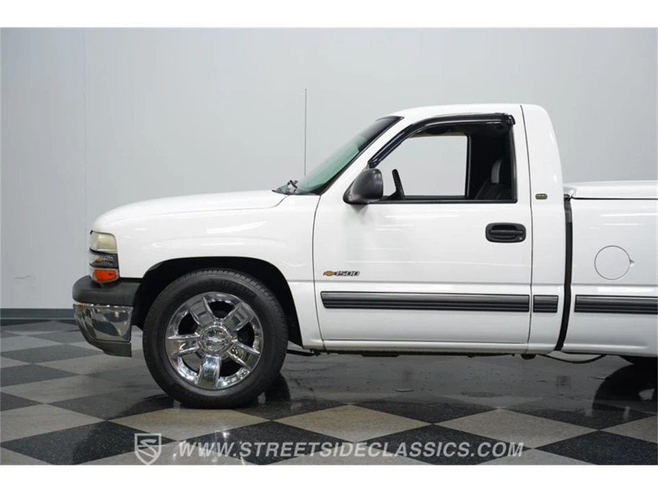 2002 Chevrolet Silverado 1st Gen - Image 20 of 31