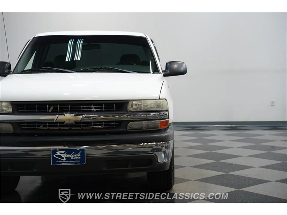 2002 Chevrolet Silverado 1st Gen - Image 17 of 31
