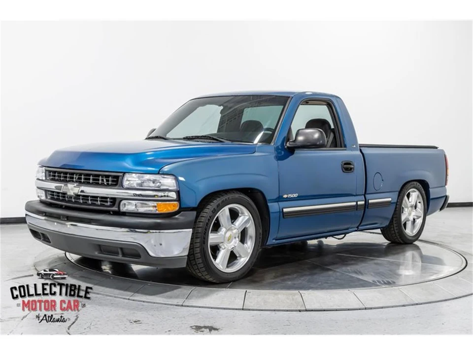 2002 Chevrolet Silverado 1st Gen - Image 4 of 31