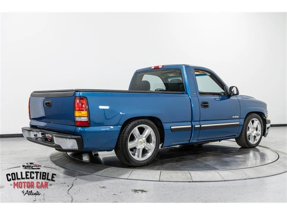 2002 Chevrolet Silverado 1st Gen - Image 11 of 31