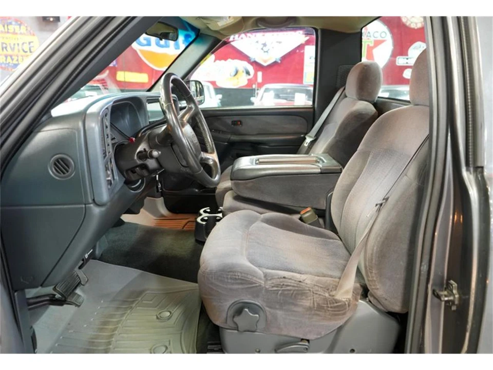 2002 Chevrolet Silverado 1st Gen - Image 10 of 31