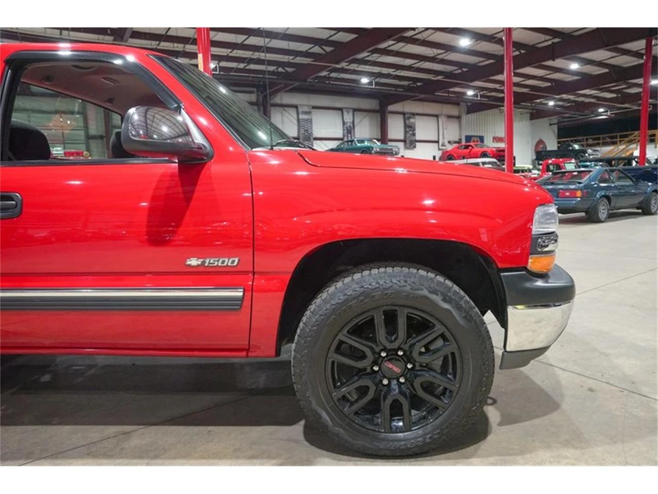 2002 Chevrolet Silverado 1st Gen - Image 11 of 31