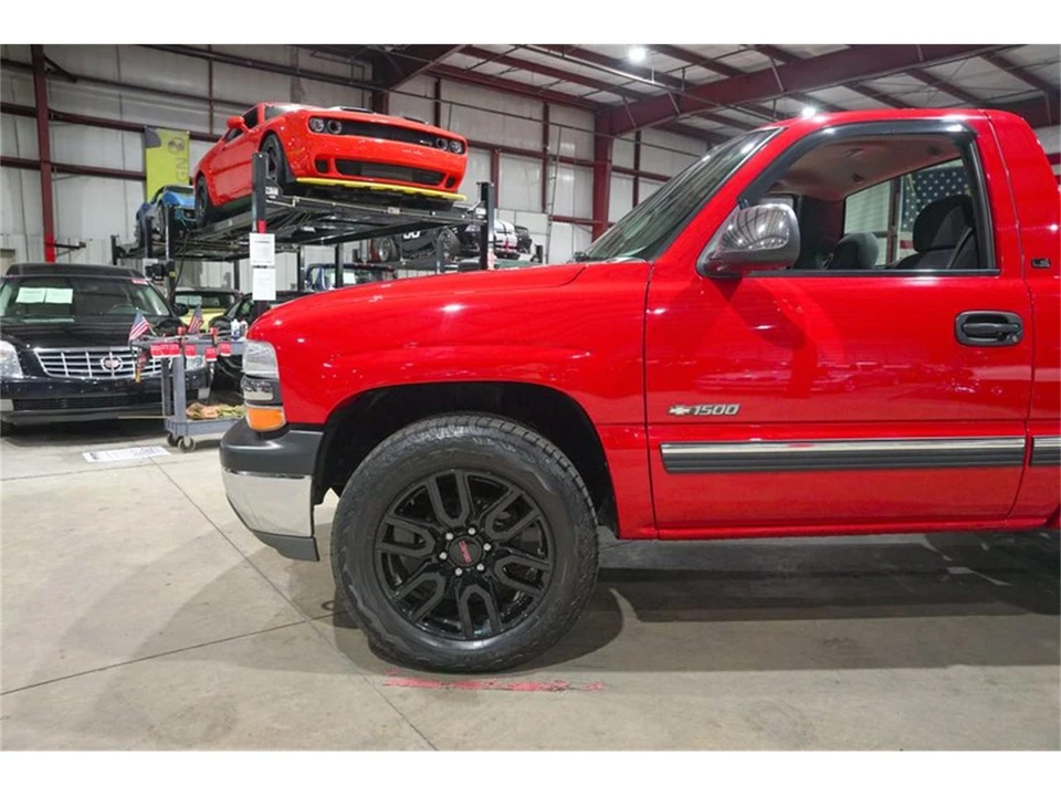 2002 Chevrolet Silverado 1st Gen - Image 3 of 31