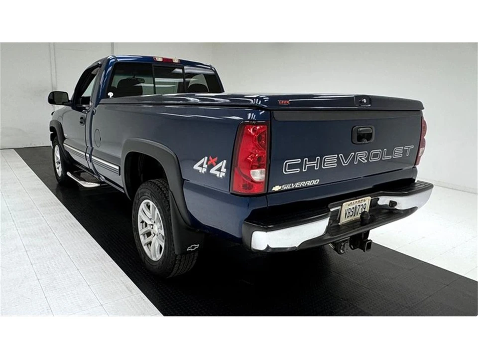 2002 Chevrolet Silverado 1st Gen - Image 3 of 31