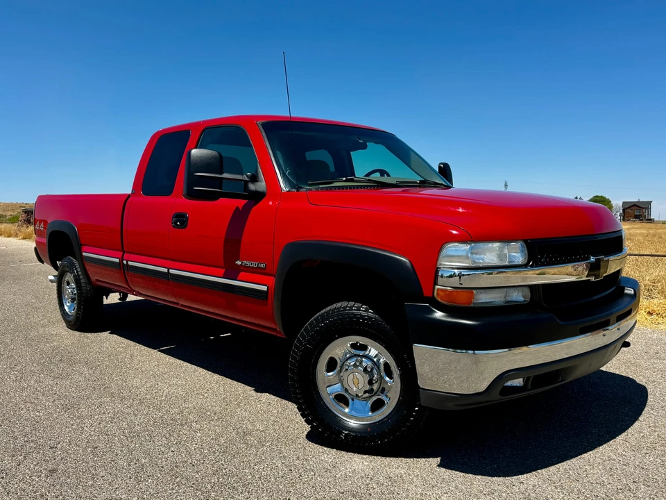 2002 Chevrolet Silverado Heavy Duty 1st Gen - Image 14 of 31