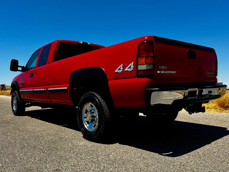 2002 Chevrolet Silverado Heavy Duty 1st Gen - Image 5 of 31