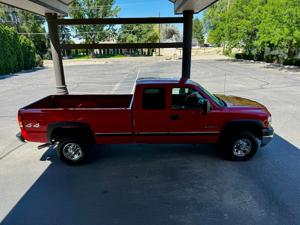 2002 Chevrolet Silverado Heavy Duty 1st Gen - Image 11 of 31