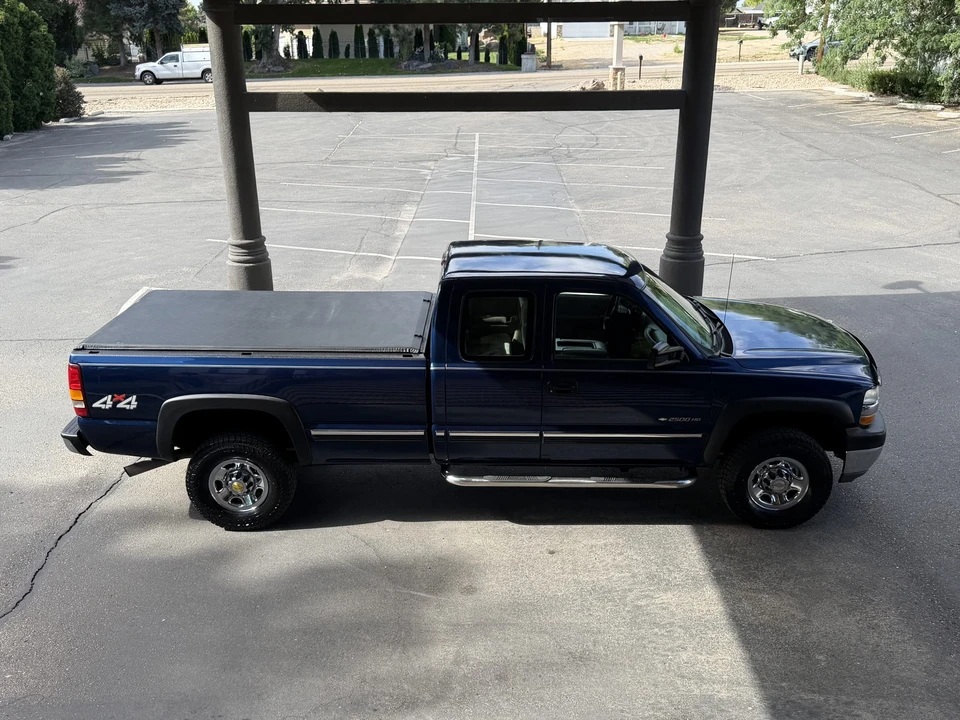 2002 Chevrolet Silverado Heavy Duty 1st Gen - Image 5 of 31