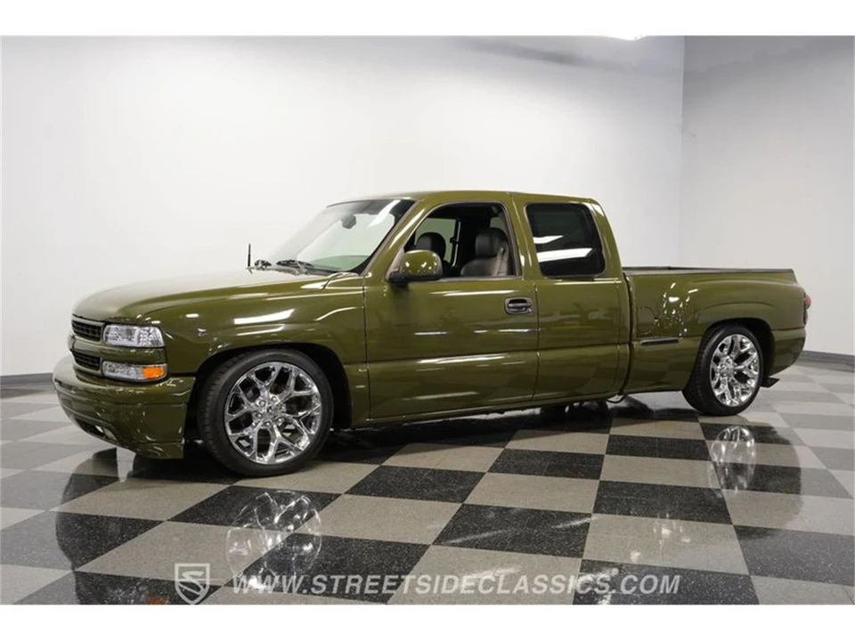 2002 Chevrolet Silverado 1st Gen - Image 5 of 31