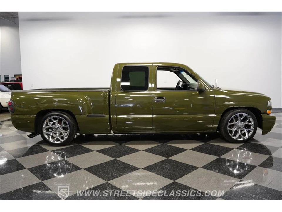 2002 Chevrolet Silverado 1st Gen - Image 13 of 31