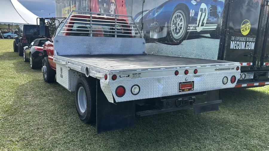2002 Chevrolet Silverado - Image 2 of 7