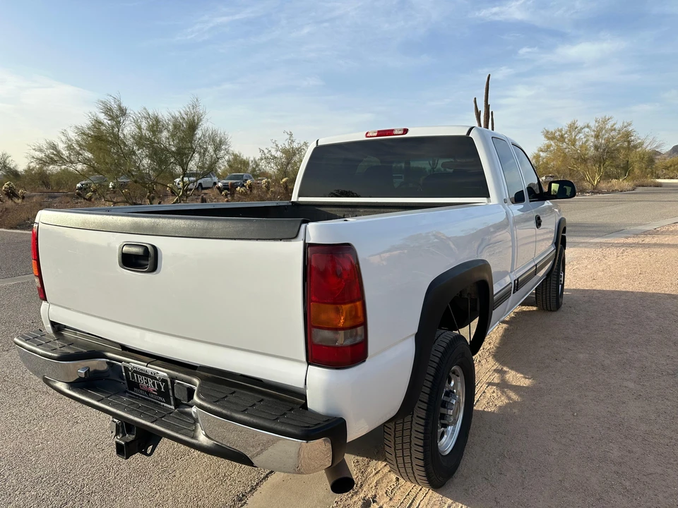 2002 Chevrolet Silverado Heavy Duty 1st Gen - Image 17 of 31