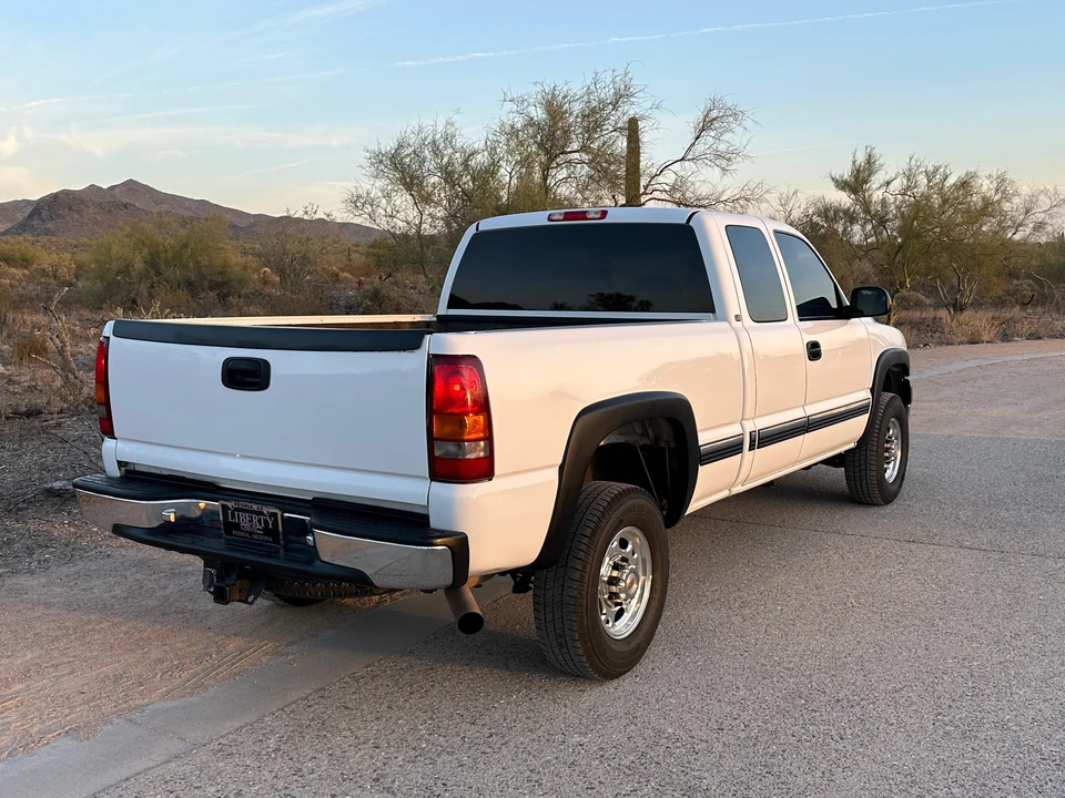 2002 Chevrolet Silverado Heavy Duty 1st Gen - Image 18 of 31