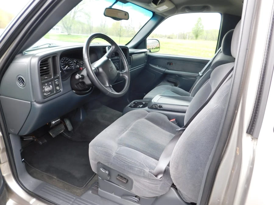 2002 Chevrolet Silverado 1st Gen - Image 5 of 13