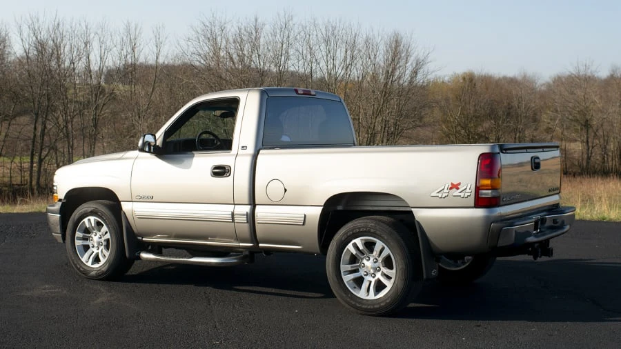 2002 Chevrolet Silverado 1st Gen - Image 3 of 12