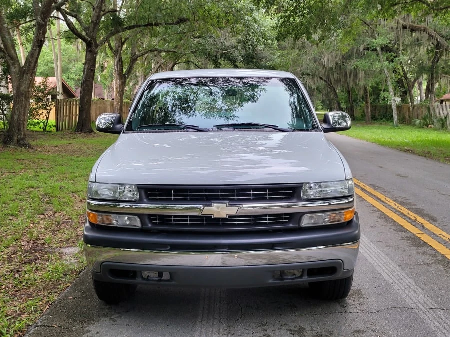 2002 Chevrolet Silverado 1st Gen - Image 8 of 9