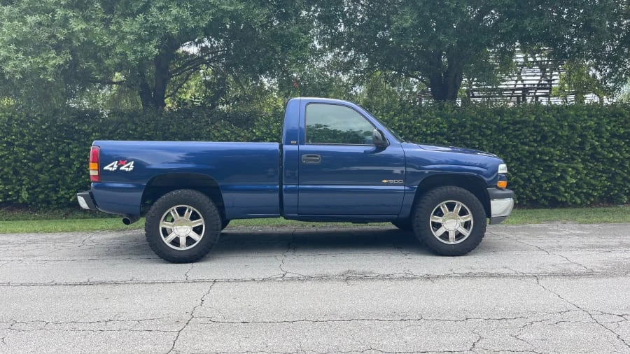 2002 Chevrolet Silverado 1st Gen - Image 6 of 6