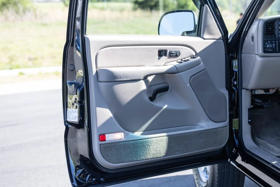 2002 Chevrolet Silverado 1st Gen - Image 25 of 31