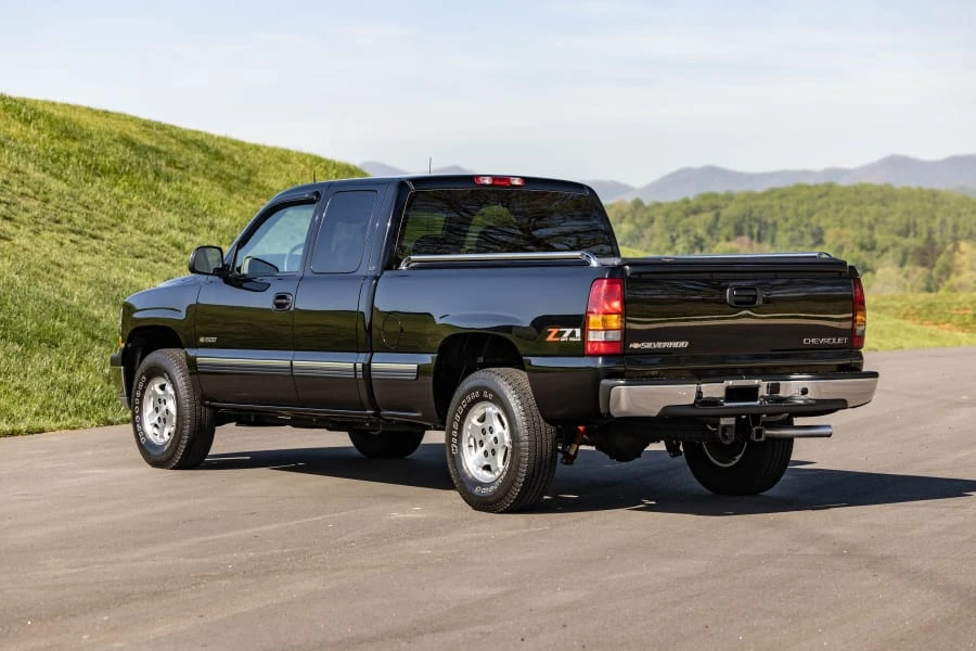 2002 Chevrolet Silverado 1st Gen - Image 9 of 31