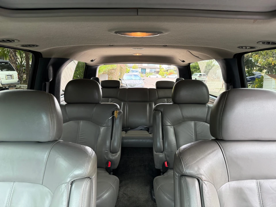 2002 Chevrolet Suburban 9th Gen - Image 31 of 31