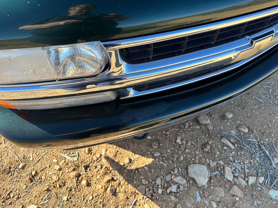 2002 Chevrolet Suburban 9th Gen - Image 19 of 31