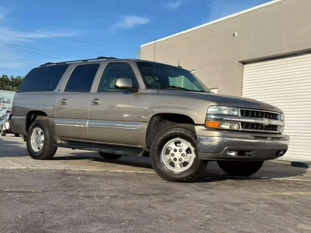 2002 Chevrolet Suburban 8th Gen - Image 6 of 12