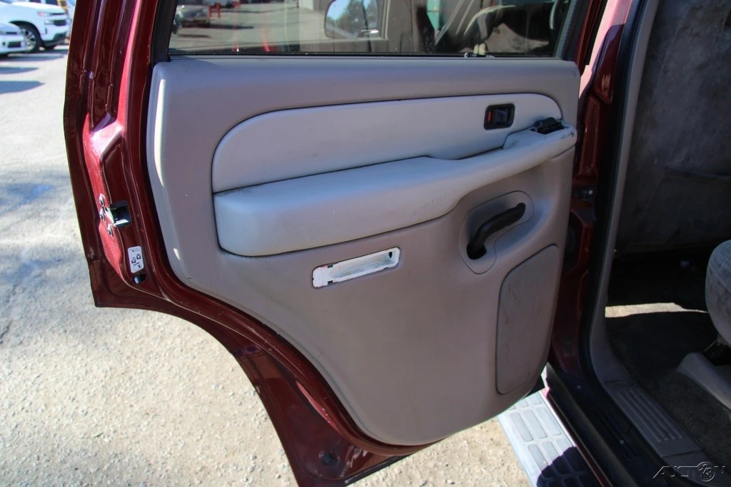 2002 Chevrolet Tahoe 2nd Gen - Image 16 of 21