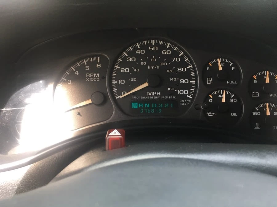 2002 Chevrolet Tahoe 2nd Gen - Image 5 of 12