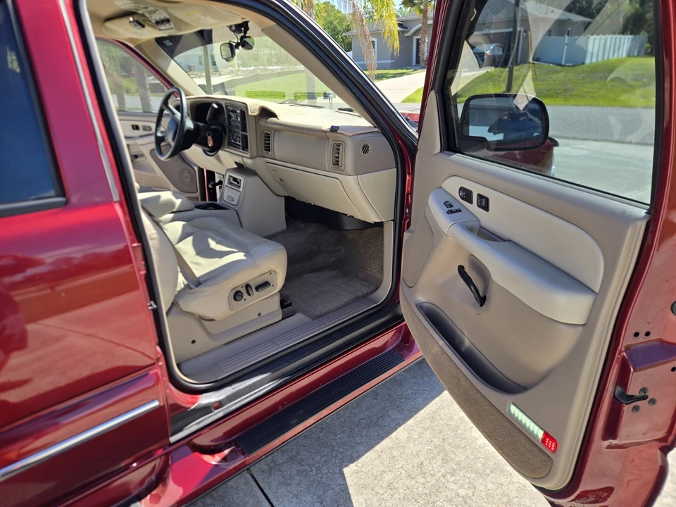 2002 Chevrolet Tahoe 2nd Gen - Image 7 of 21