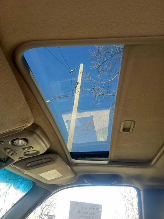 2002 Chevrolet Tahoe 2nd Gen - Image 2 of 15
