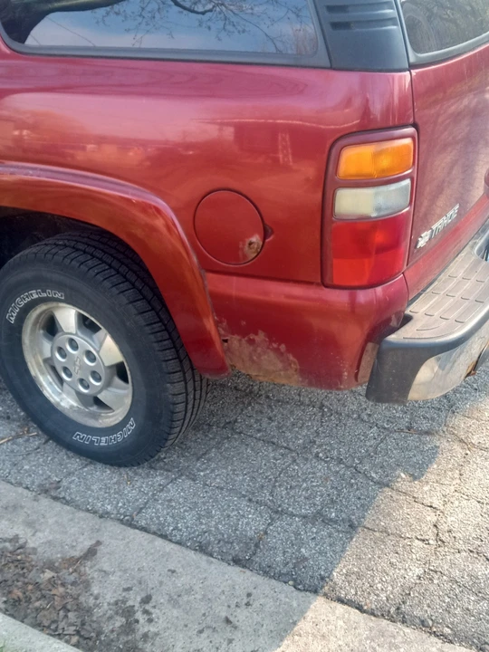 2002 Chevrolet Tahoe 2nd Gen - Image 11 of 15
