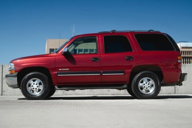 2002 Chevrolet Tahoe 2nd Gen - Image 3 of 7