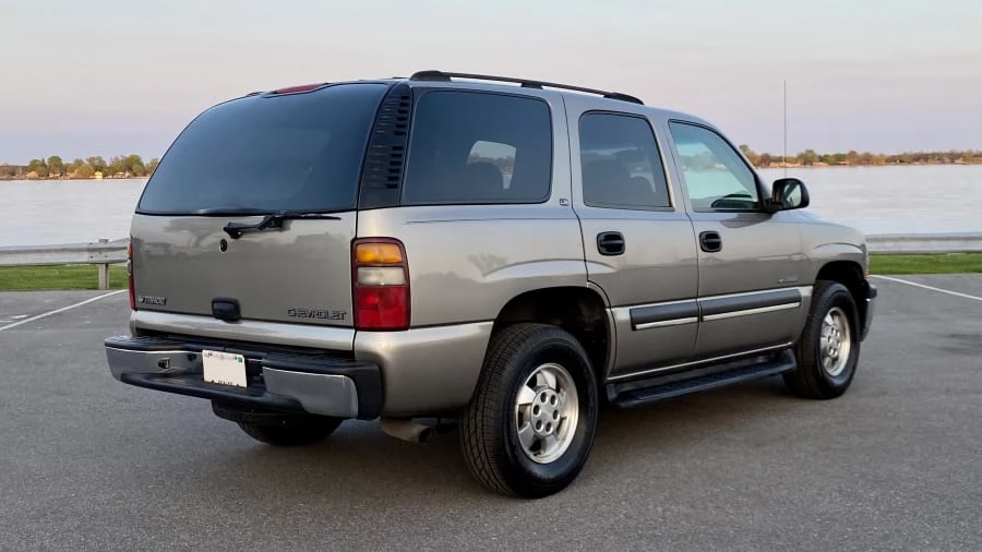 2002 Chevrolet Tahoe 2nd Gen - Image 3 of 23