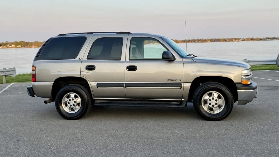 2002 Chevrolet Tahoe 2nd Gen - Image 7 of 23