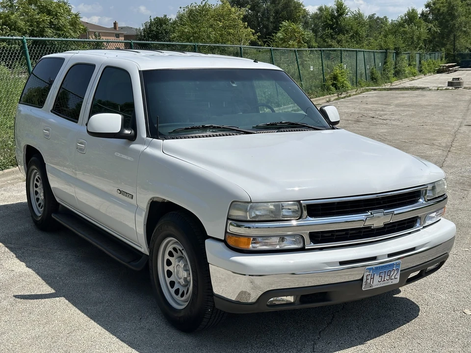 2002 Chevrolet Tahoe 2nd Gen - Image 30 of 31