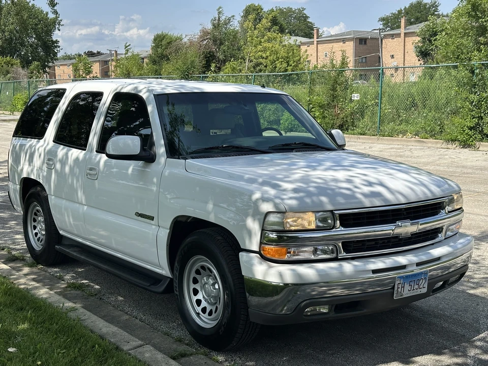 2002 Chevrolet Tahoe 2nd Gen - Image 29 of 31