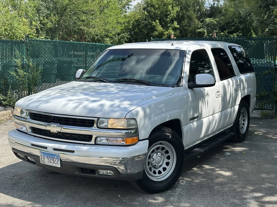 2002 Chevrolet Tahoe 2nd Gen - Image 12 of 31